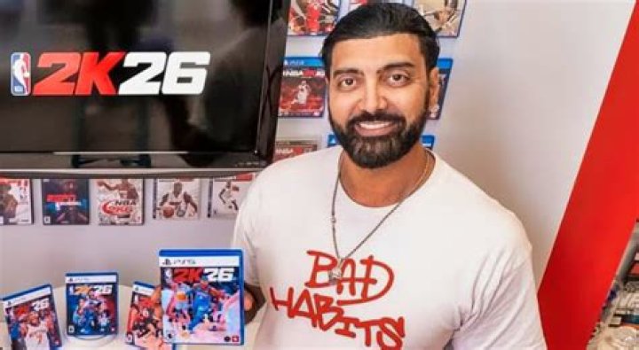 Professional NBA 2K Player: Ronnie 2K