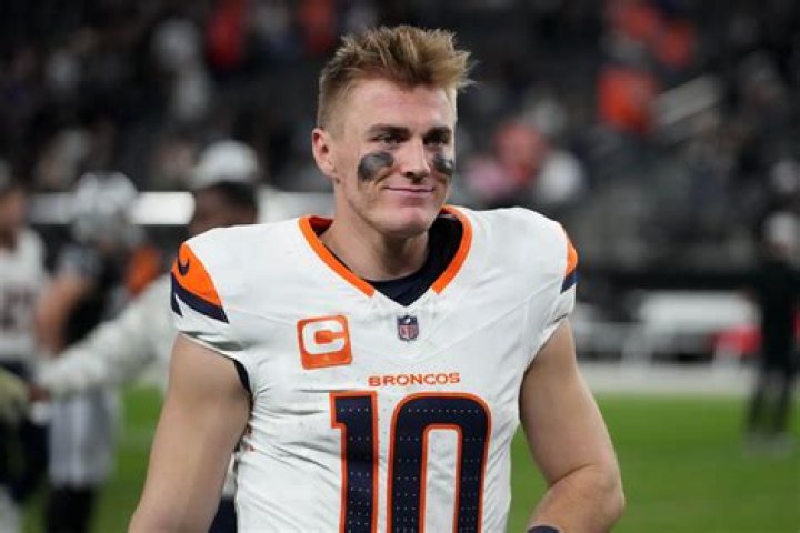 QB Bo Nix commits to Oregon after former Auburn starter entered