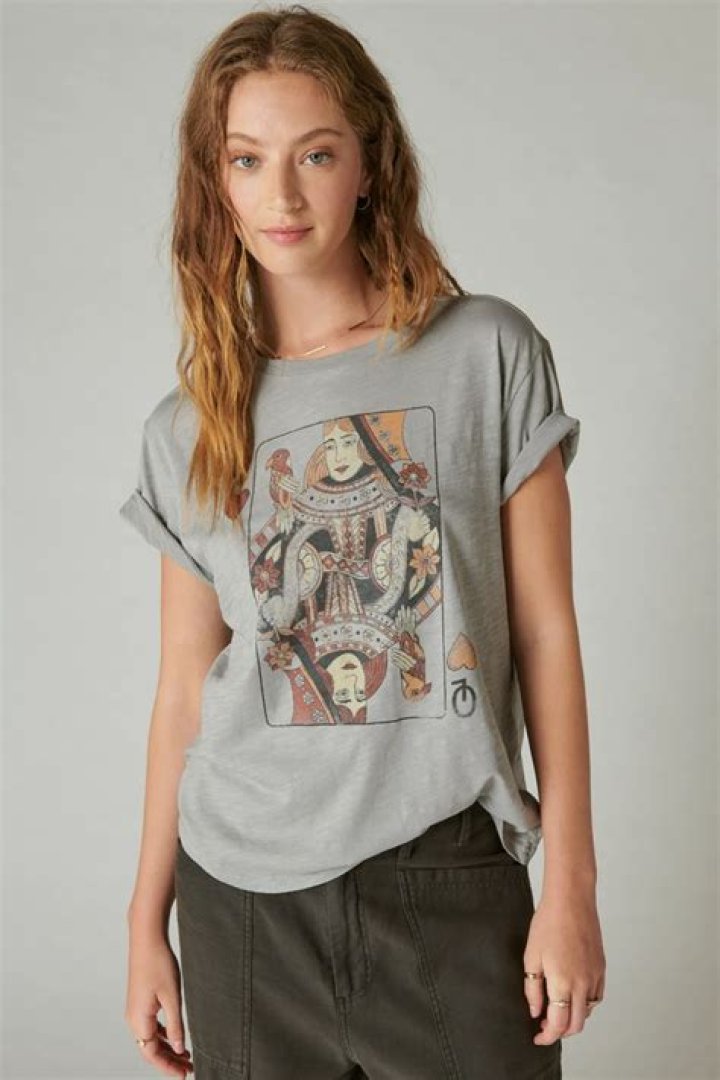 QUEEN OF HEARTS BOYFRIEND TEE Lucky Brand