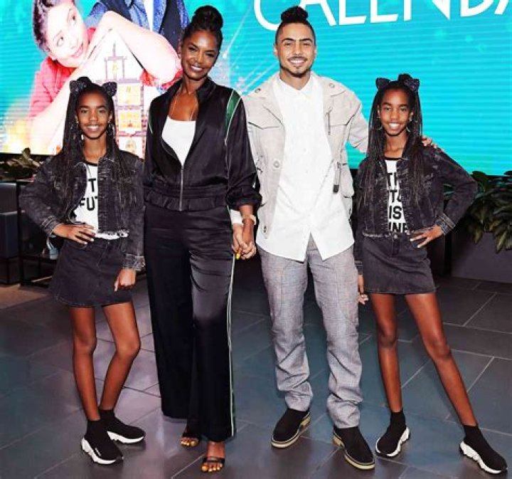 Quincy Brown Shares Video Of Him And His Siblings Celebrating Kim