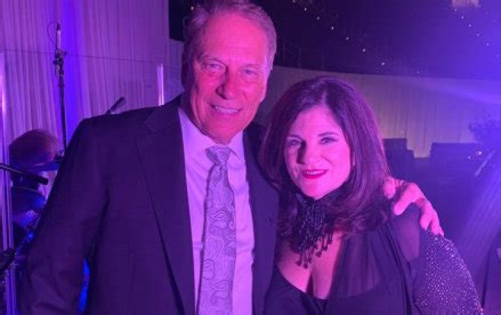 Raquel Izzo and Matthew McDonald's Wedding Registry on Zola