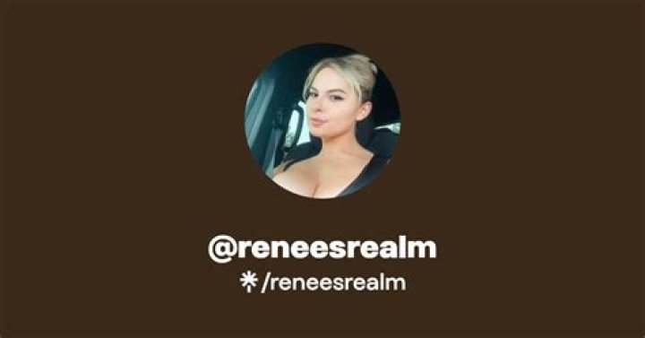 reneesrealm Actually LIVE!!! 🍑 IM BACK 🍑 for socials YouTube