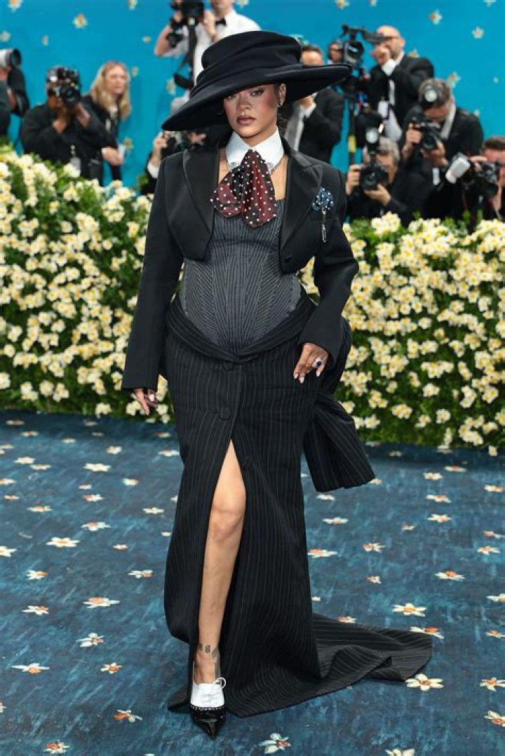 Rihanna Met Gala Dress 2024 Maggee