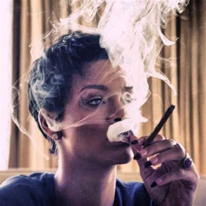 Rihanna: The Controversial Truth About Her Smoking Habits