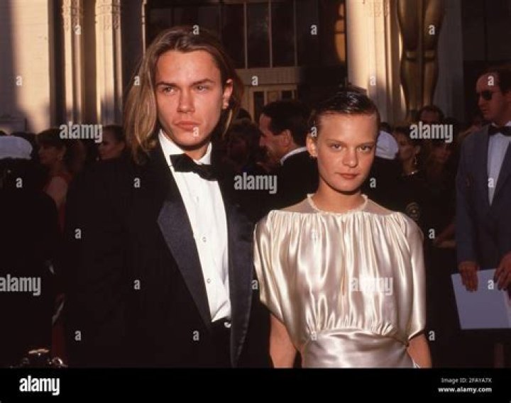River Phoenix and Martha Plimpton in the Promotional Shoot for &lsquo;Running