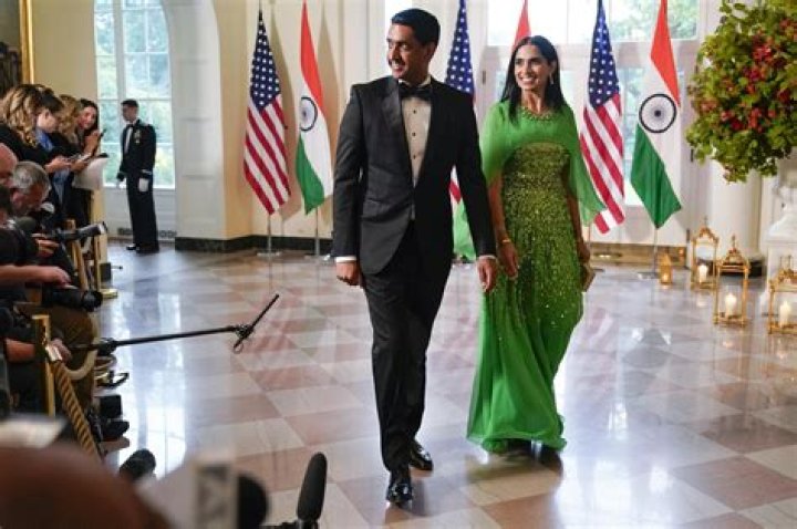 Ro Khanna Wife Ritu a game changer for 2016 The American Bazaar