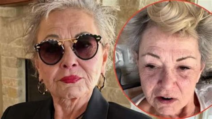 Roseanne Barr Shares Bizarre Pic to Let the World Know She&rsquo;s Very Much