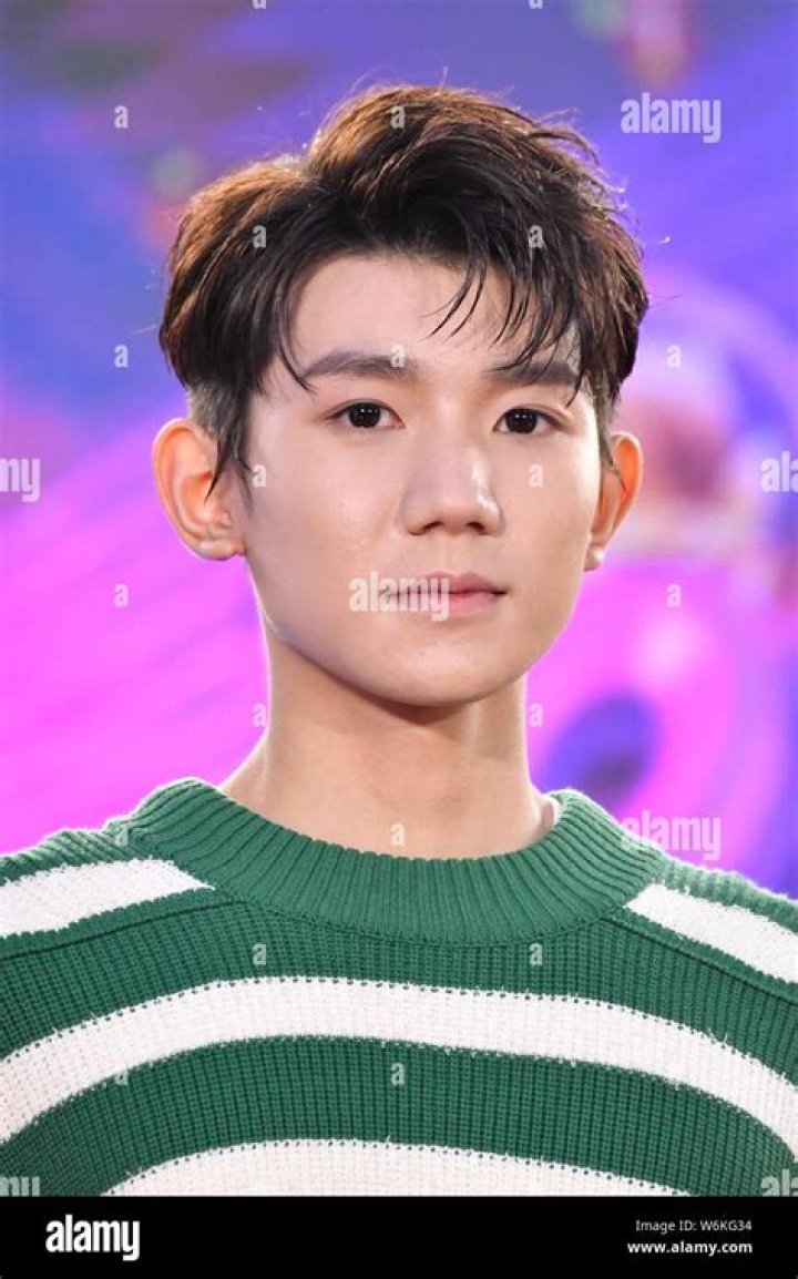 Roy Wang Wang Yuan 王源 Profile(Updated) 25 Facts 20 Sayings