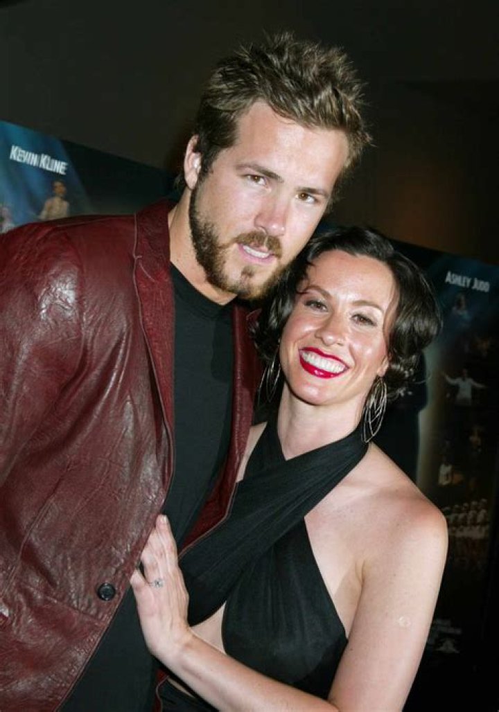 Ryan Reynolds And Alanis Morissette
