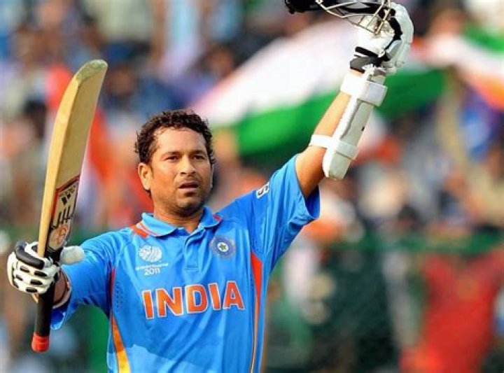 Sachin Tendulkar's Net Worth A Look into the Cricket Legend's Earnings