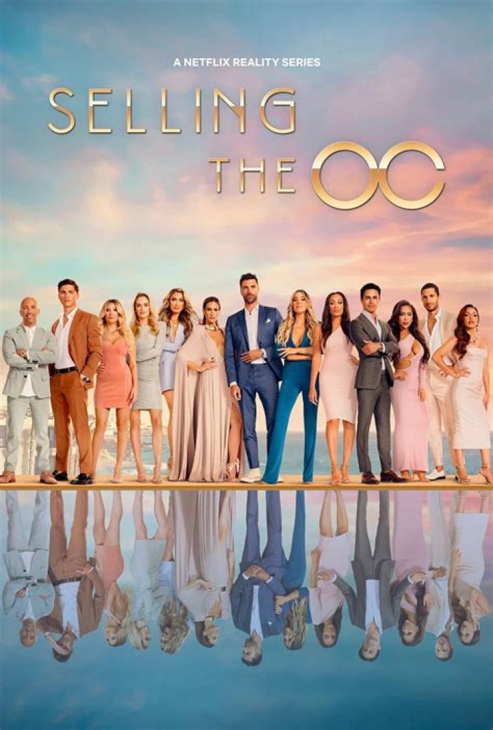Selling the OC's Alex Hall, Tyler Stanaland's Friendship Moments Us