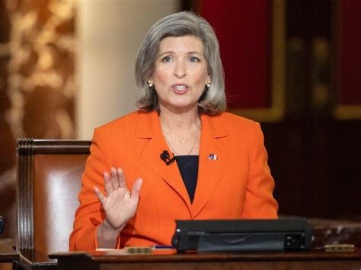 Sen Ernst urges Biden admin to protect Jewish college students from