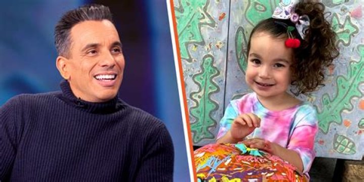 Serafina Simone Maniscalco Puts a Smile on Her Mom Lana's Face 'Morning