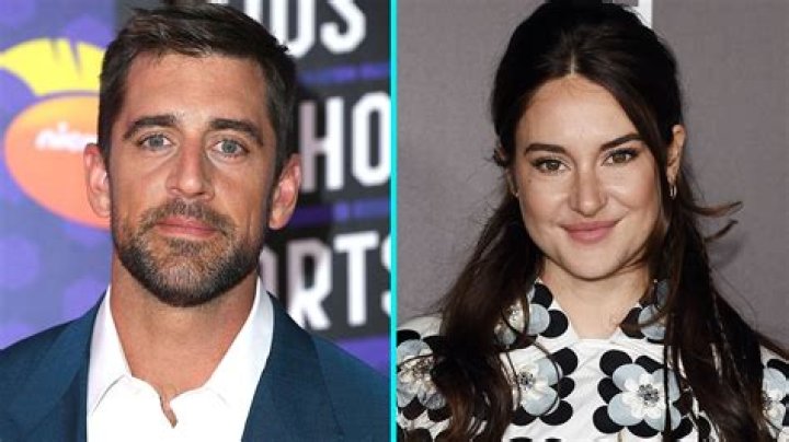 Shailene Woodley Defends Fiance Aaron Rodgers Amid COVID Scandal E