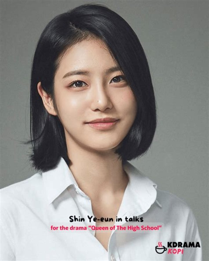 Shin Ye Eun Leads A Double Life In Drama “He Is Psychometric