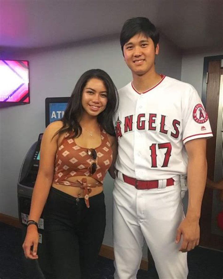 Shohei Ohtani Girlfriend War Age Twitter Parents And Net Worth Celeb
