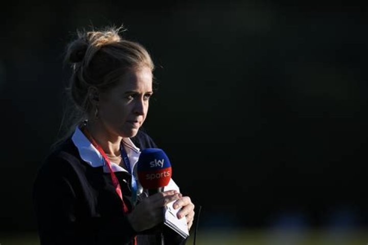 Sky Sports golf presenter hailed as 'prettiest lady' as she stuns fans