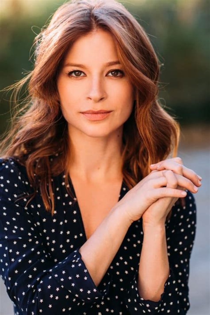 Stacey Farber Biography, Height & Life Story Super Stars Bio