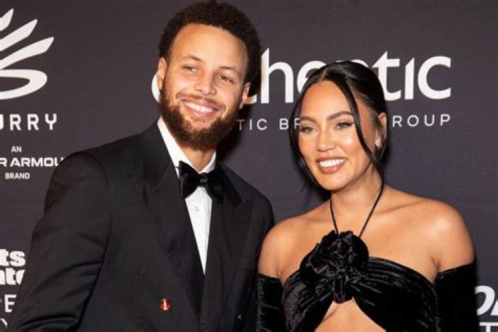 Stephen Curry bio wife, age, height, stats, who is his father?