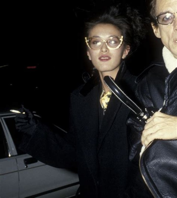 (Suchi Asano photographed by Ron Galella, 1984.)