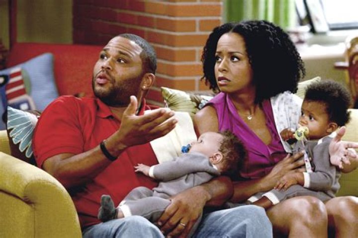 Tempestt Bledsoe Bio, Husband, Kids, Net Worth, Age, Body Measurements