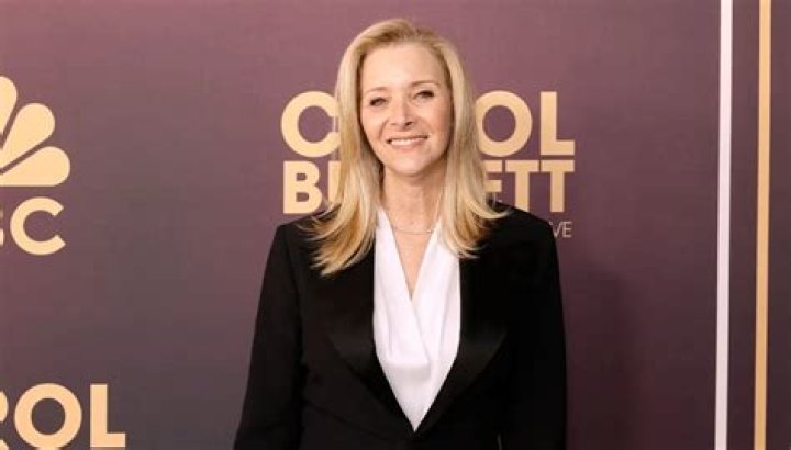 The French Connection: Lisa Kudrow's Stellar Performance