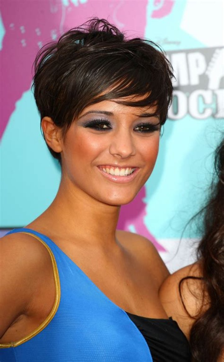 The Saturdays singer Frankie Bridge feels as wife and mother