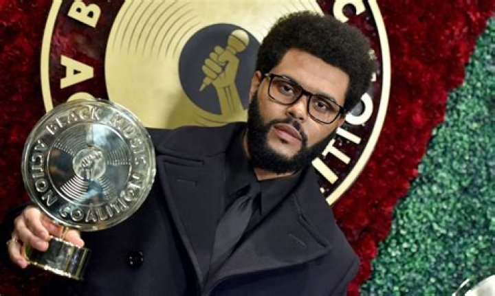 The Weeknd Shares How Quincy Jones Changed His Life During BMAC Awards