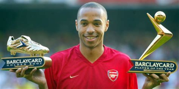 Thierry Henry's pregnant girlfriend Andrea Rajacic shows off her baby