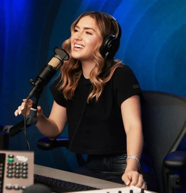 Tinx Host of It's Me, Tinx SiriusXM