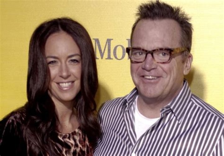 Tom Arnold shares first image of baby girl Quinn Daily Mail Online