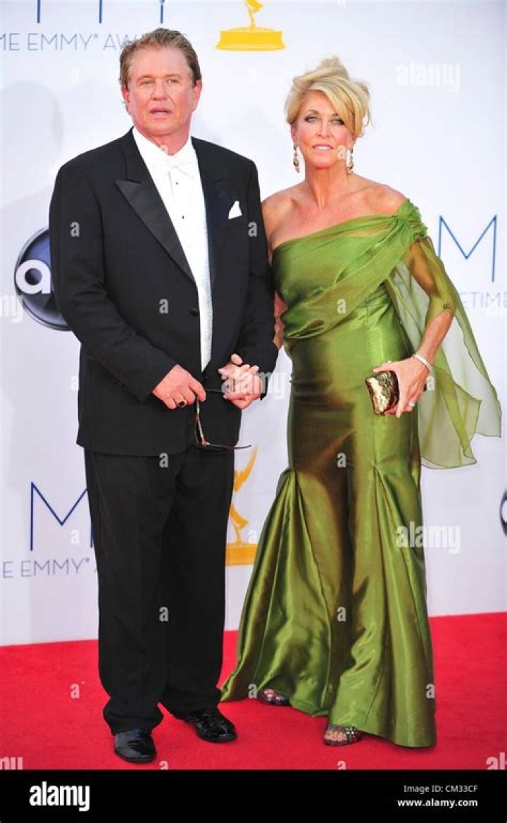 Tom Berenger Patricia Alvaran arrivals64th Primetime Emmy Awards