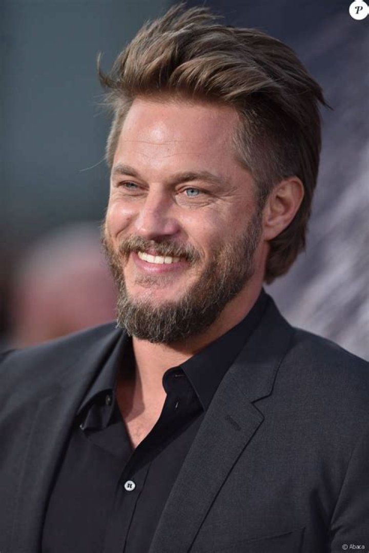 Travis Fimmel lors de la première de Warcraft au TCL Chinese Theatre