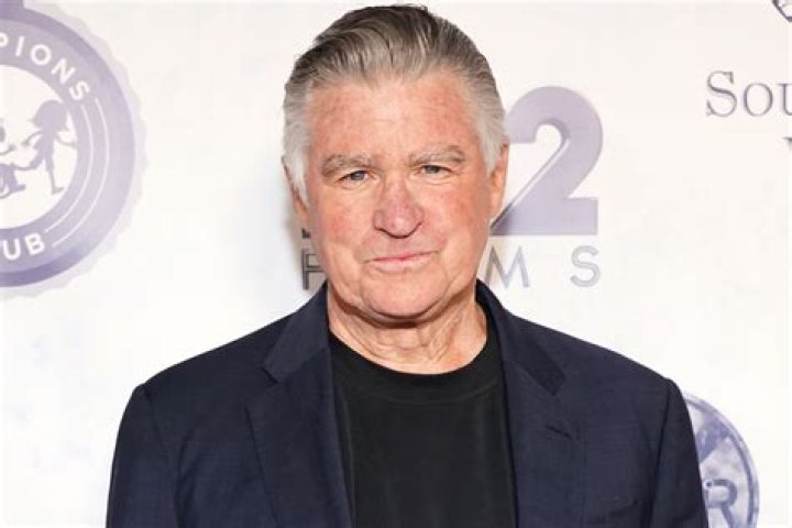 Treat Williams What Happened To His Teeth? Hair Transformation, Family