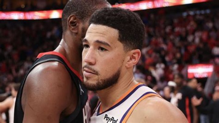 Truth About Devin Booker His Sister, Parents & Girlfriend After