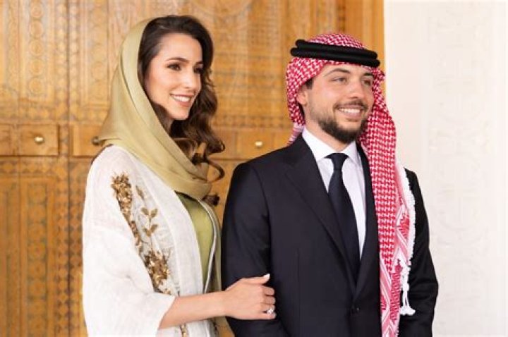 Un mariage royal ouvre la voie &agrave; un rapprochement prudent entre l