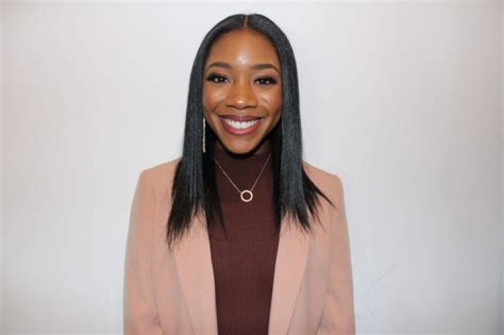 Uncover The Latest Scoop On Kayla Phillips: Exclusive Insights And News