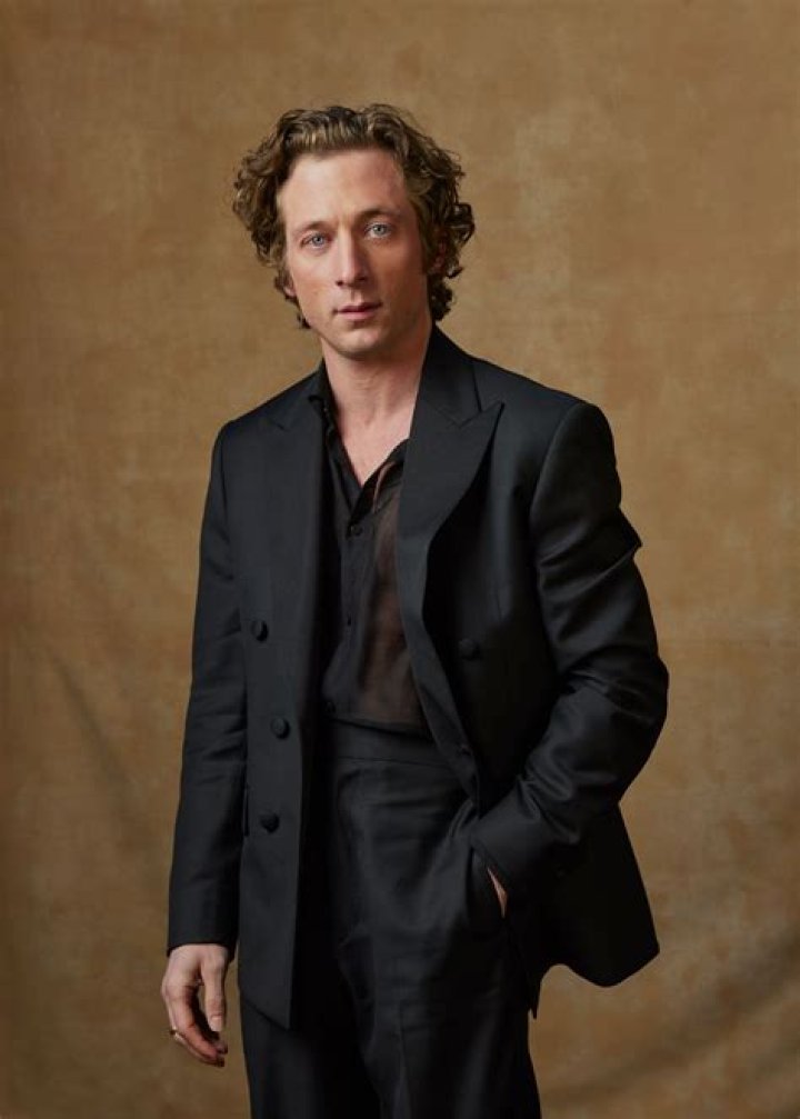 Uncovering The Roots: Jeremy Allen White's Grandfather's Lineage