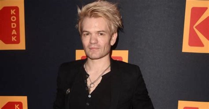 Unveiling Deryck Whibley's Net Worth: Fortune Unraveled