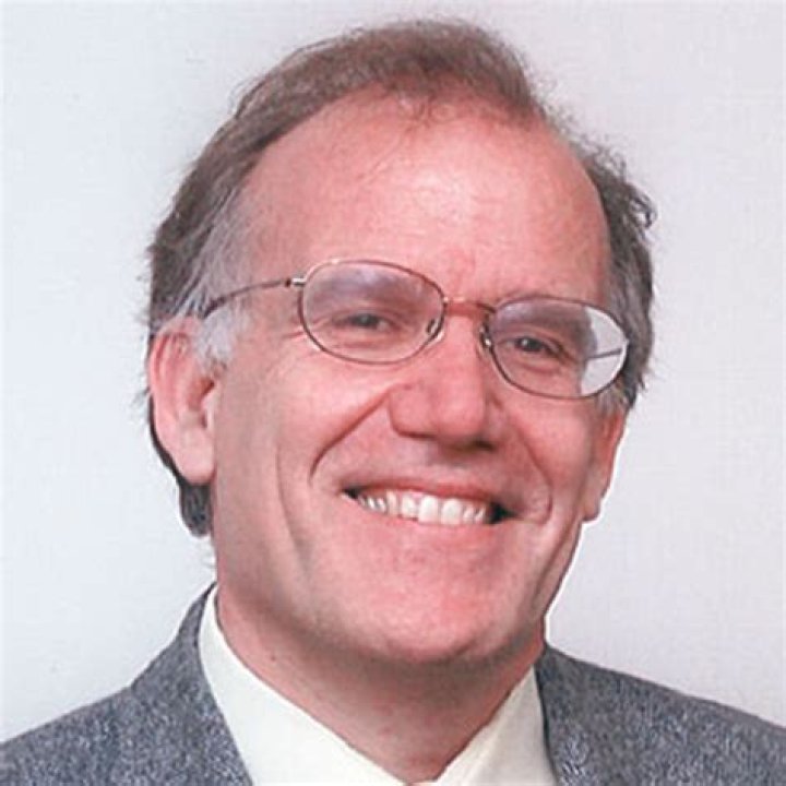 Victor Davis Hanson Manhattan Institute