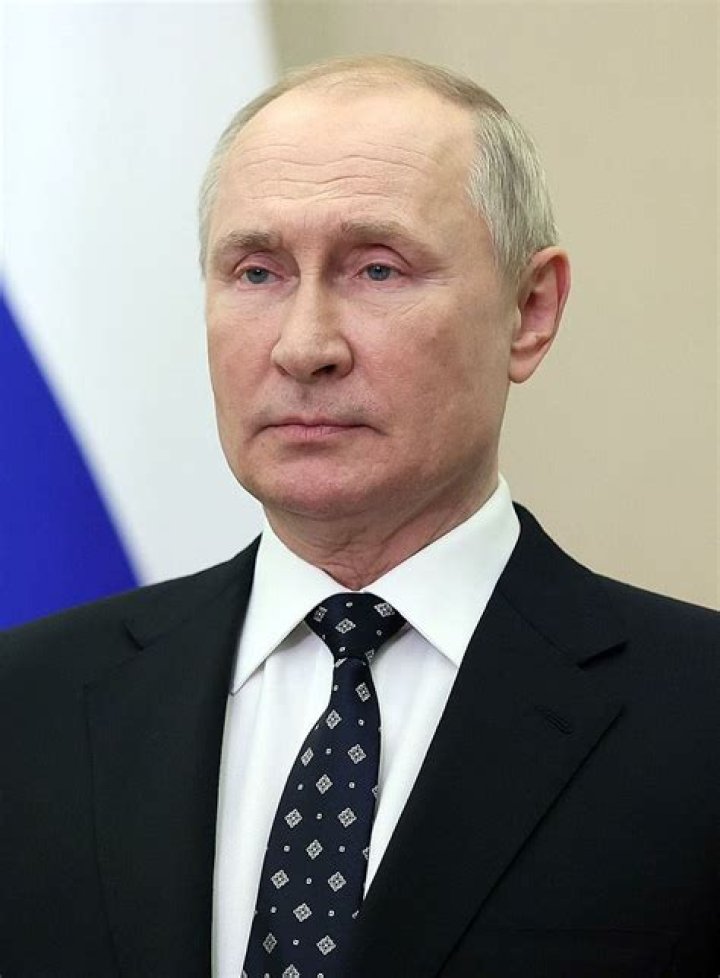 Vladimir Putin's Height: Uncovering The Truth Behind The Kremlin's Tall Tale