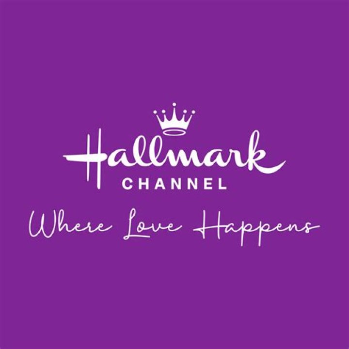 What Hallmark's Erin Krakow And Tyler Hynes' Relationship Is Like In