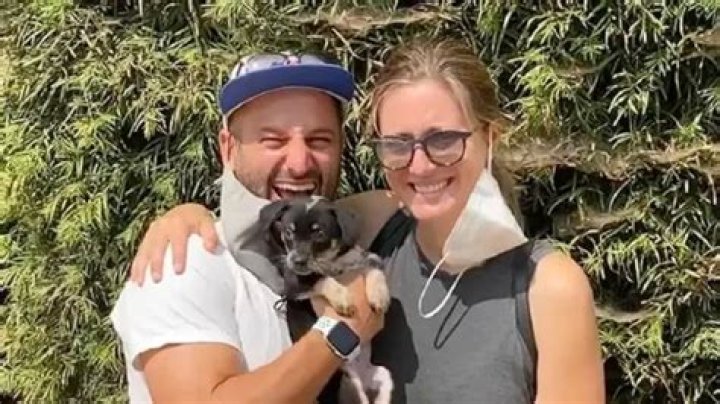 Who's Zoe Perry's Husband? You Need To Know