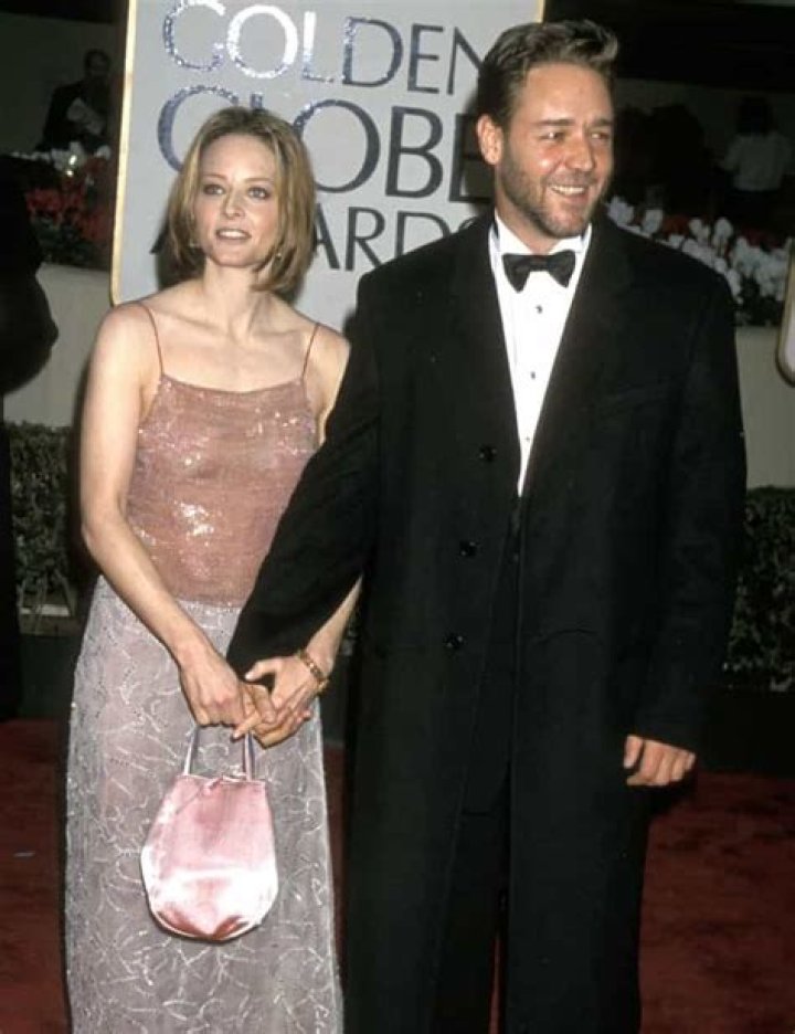 Who Has Jodie Foster Dated? Her Dating History with Photos