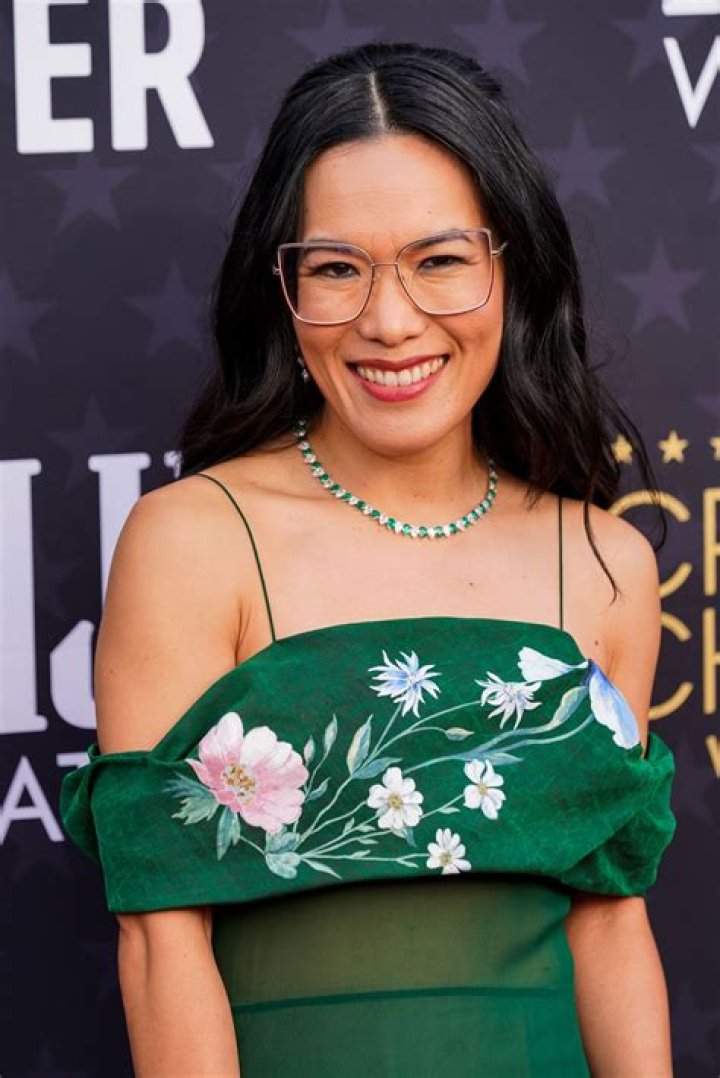 Who is Ali Wong's husband? Justin Hakuta's Wiki, Net Worth