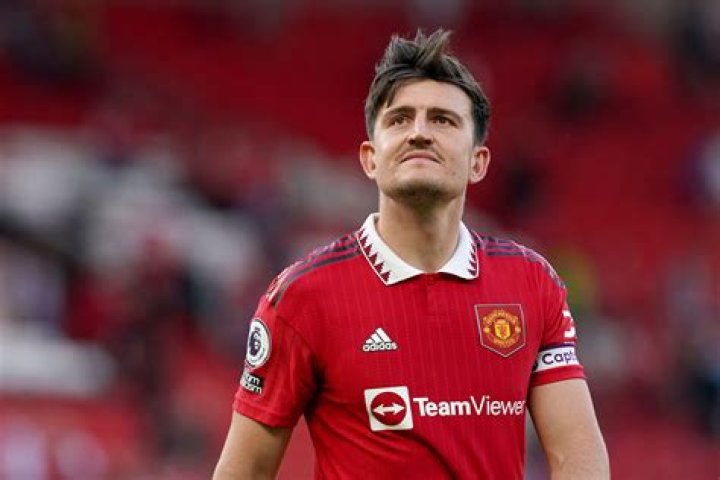 Who is Harry Maguire's fiancee Fern Hawkins and how did they meet
