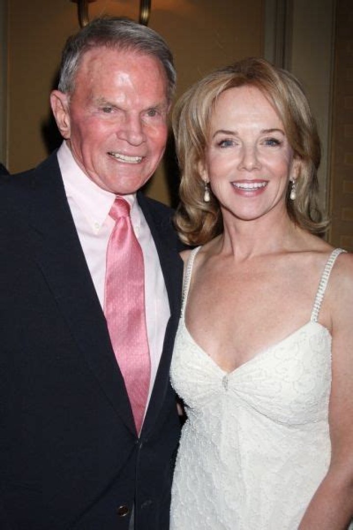 Who is James Vinson Adams, Linda Purl's fourth husband? Gistbay