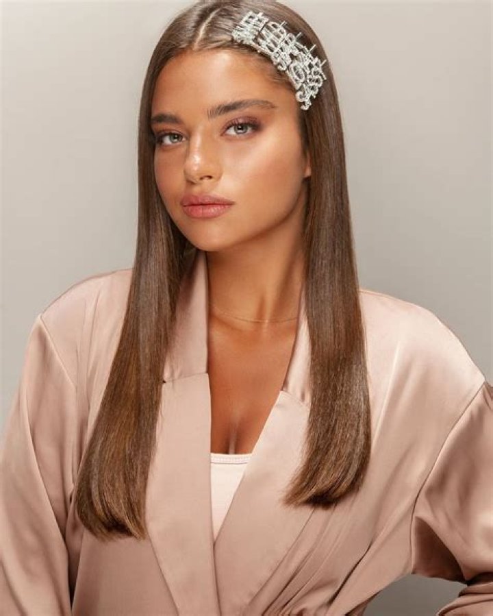 Who is Noa Kirel? Age, family, relationships, career, family, height