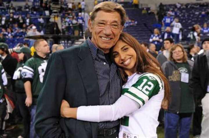 Who Is Olivia Namath? NFL Legend Joe Namath's Daughter Stagbite