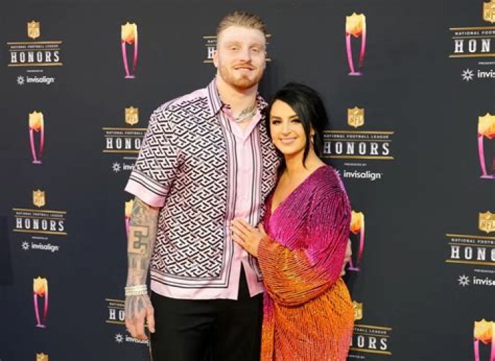 Who Is Rachel Washburn? Facts about Maxx Crosby’s Girlfriend